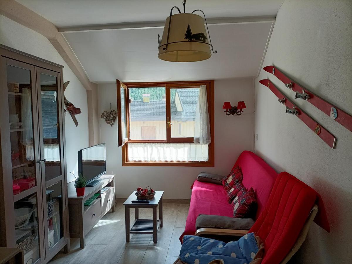 Apartamento Aranones カンフランク エクステリア 写真