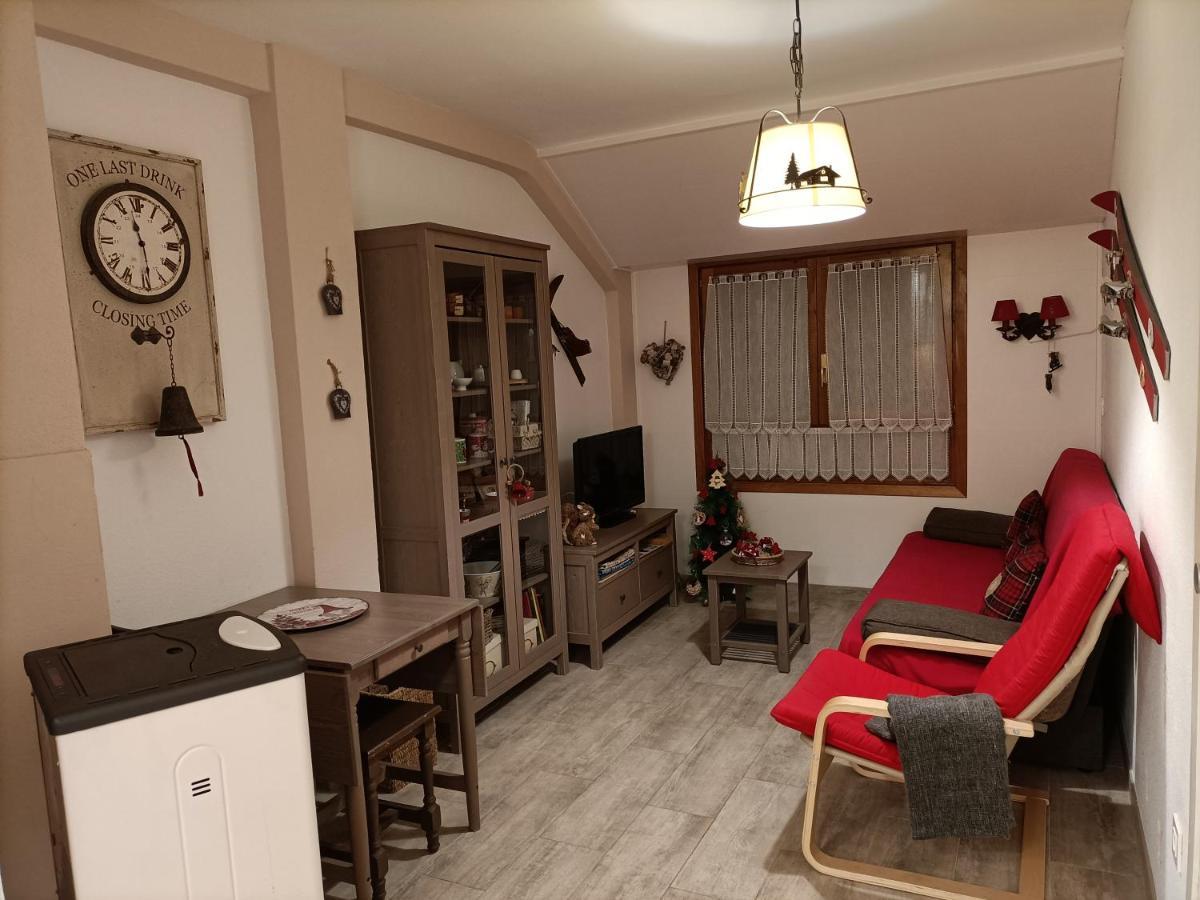 Apartamento Aranones カンフランク エクステリア 写真