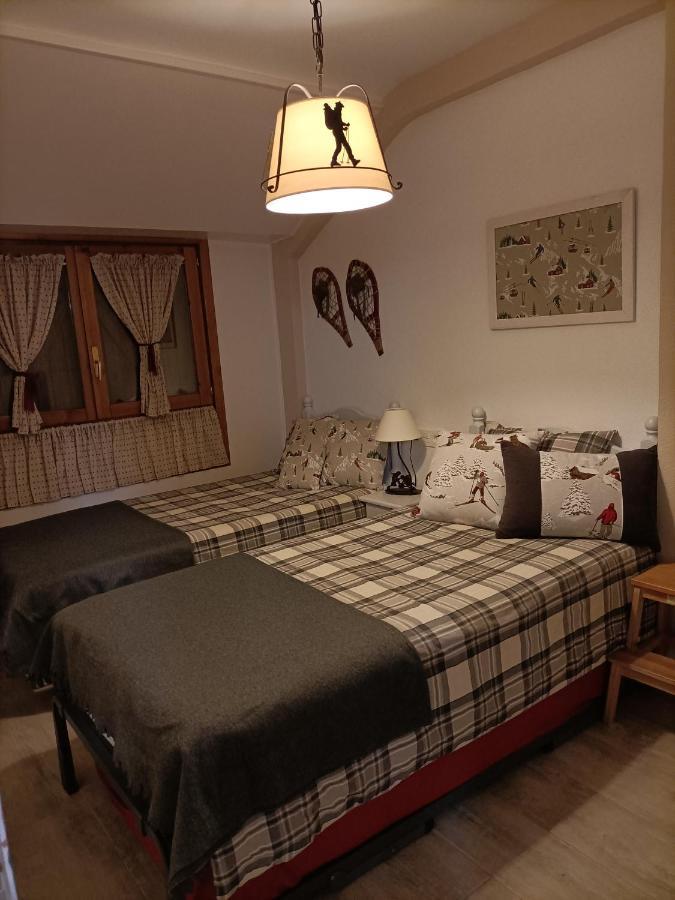 Apartamento Aranones カンフランク エクステリア 写真
